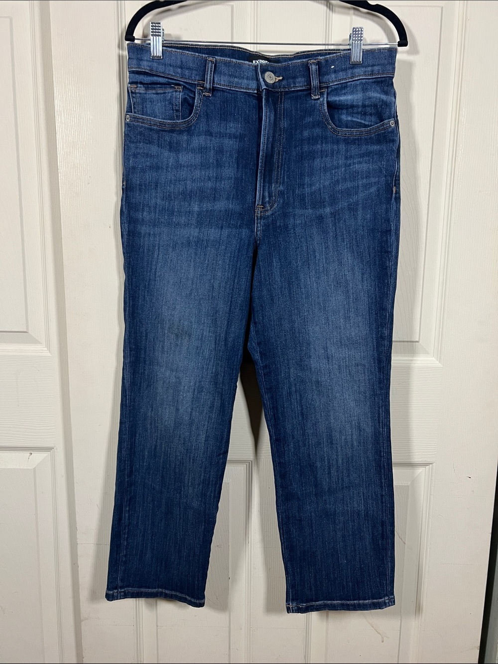 Express jeans, super high-rise, straight leg, cropped, size 10